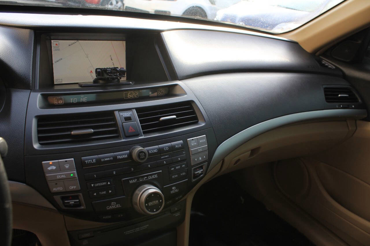 Used 2009 Honda Accord EX-L image 19
