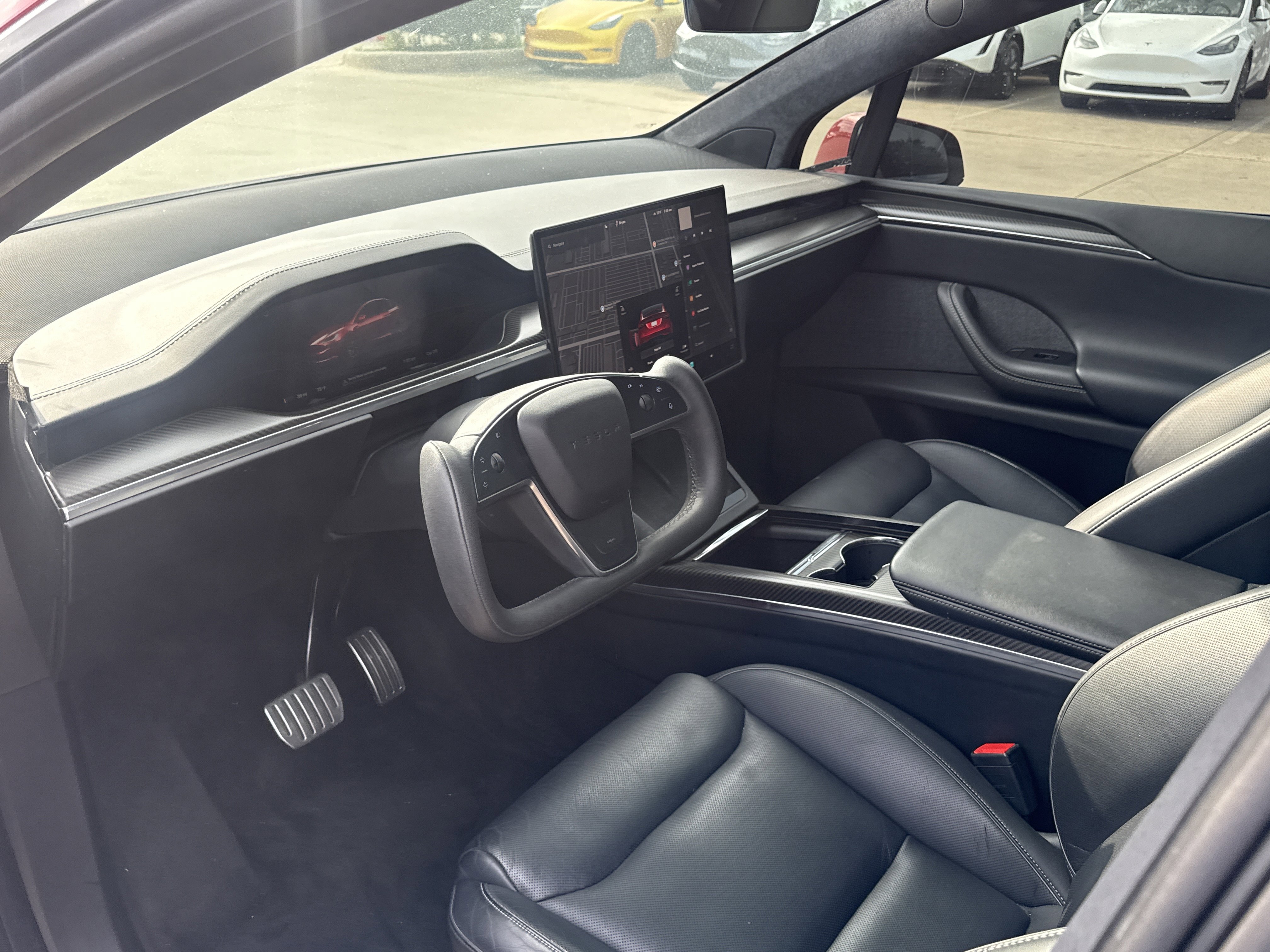 Used 2022 Tesla Model X Plaid AWD/4WD image 2