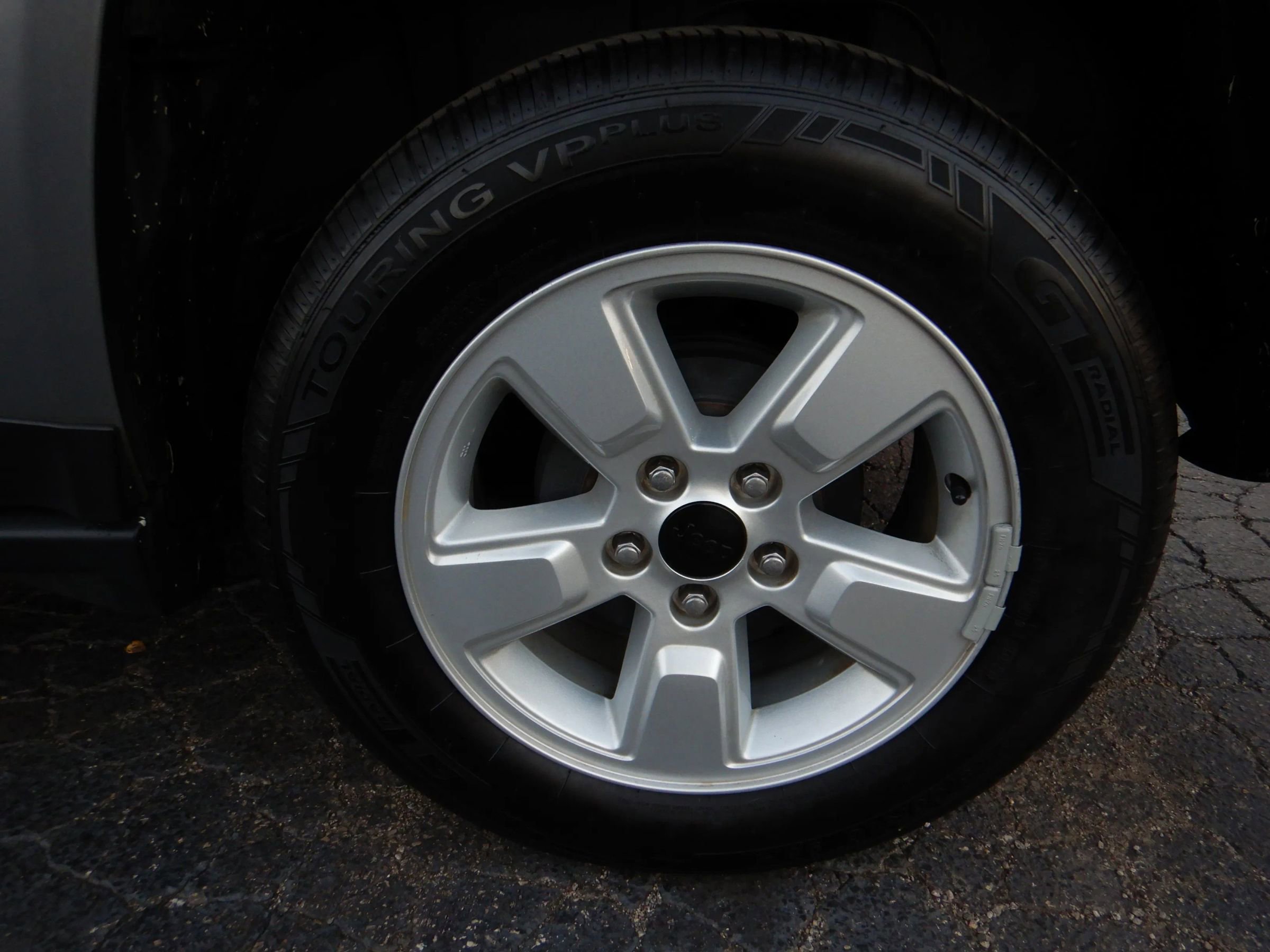 Used 2016 Jeep Compass Sport w/ Power Value Group image 25