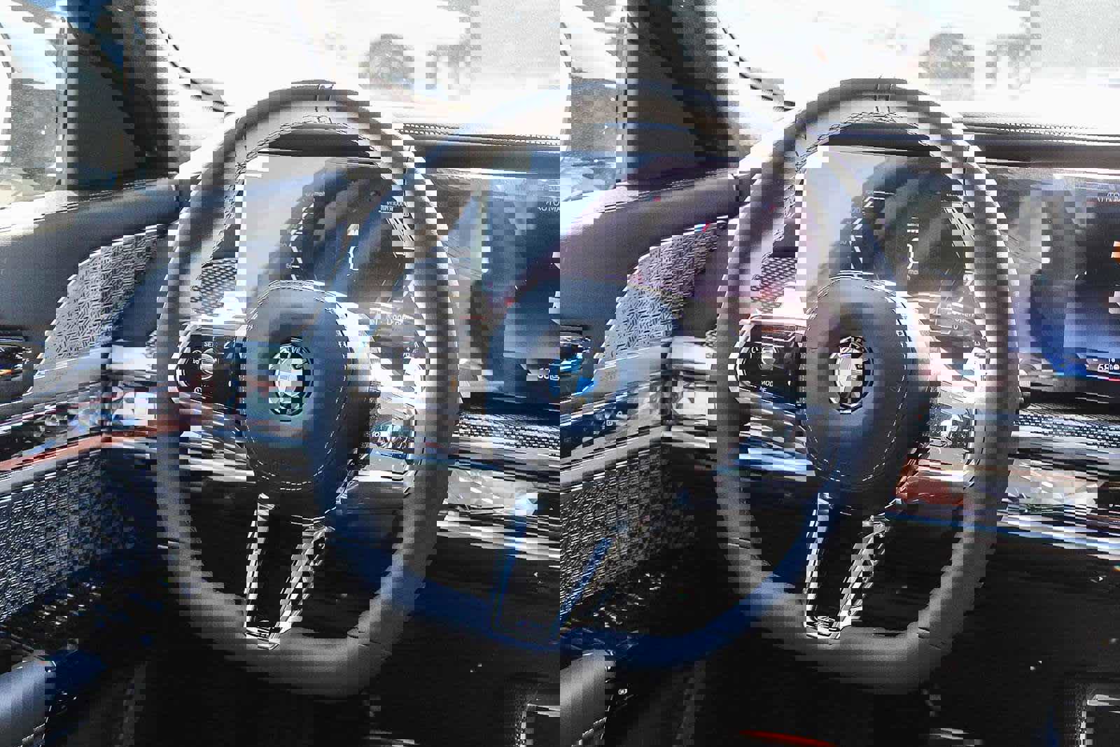 New 2026 BMW 760i xDrive w/ Executive Package image 15