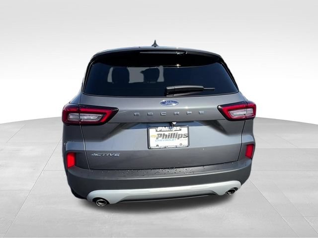Used 2024 Ford Escape Active w/ Cold Weather Package FWD image 5