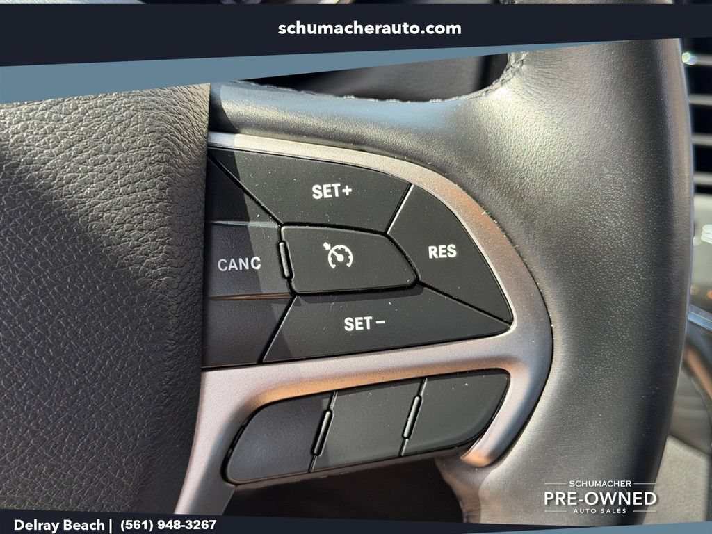 Used 2021 Jeep Grand Cherokee Laredo X RWD image 20
