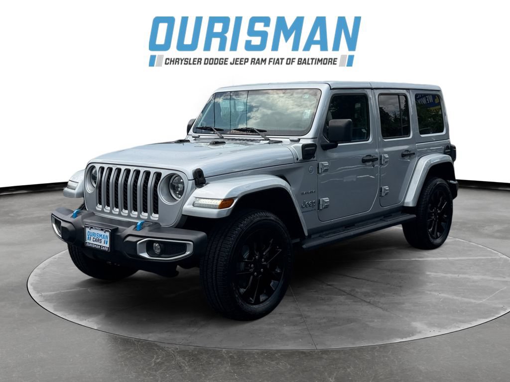 Used 2023 Jeep Wrangler Unlimited Sahara w/ Cold Weather Group AWD/4WD image 2