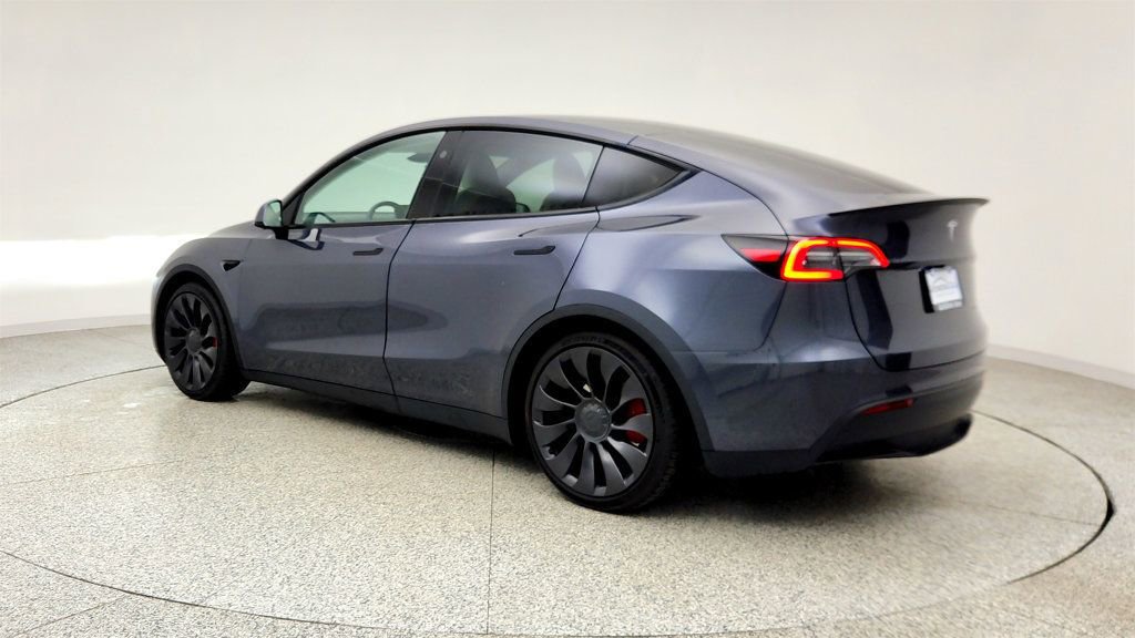 Used 2023 Tesla Model Y Performance image 7