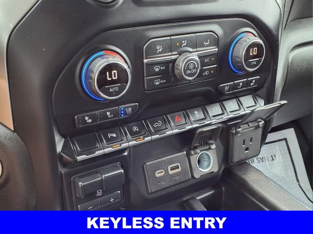 Used 2020 Chevrolet Silverado 1500 LTZ AWD/4WD image 11