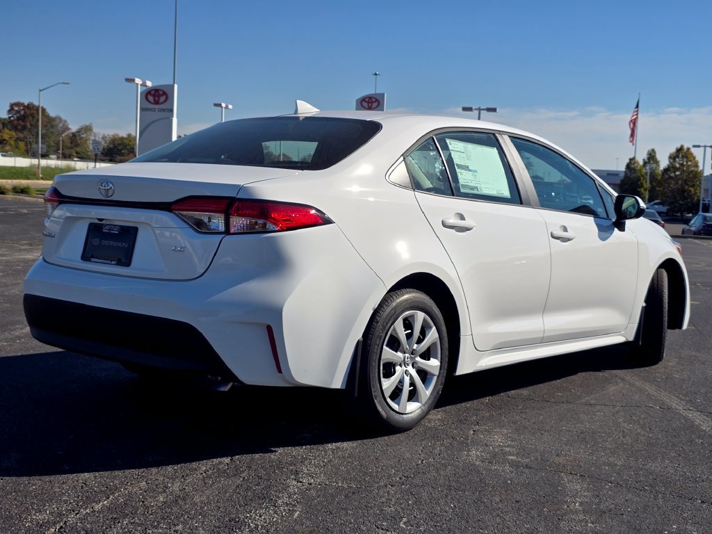 New 2027 Toyota Corolla LE FWD image 13