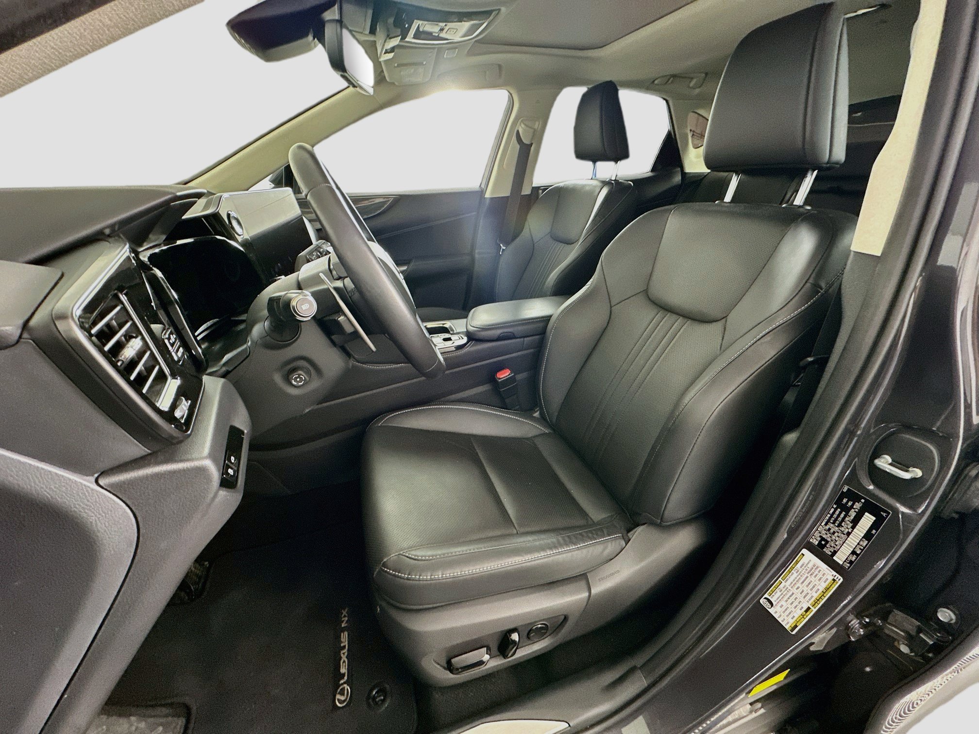 Used 2023 Lexus NX 350 AWD image 13