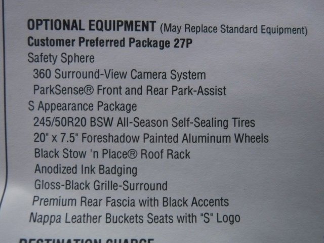 New 2026 Chrysler Pacifica Limited image 12