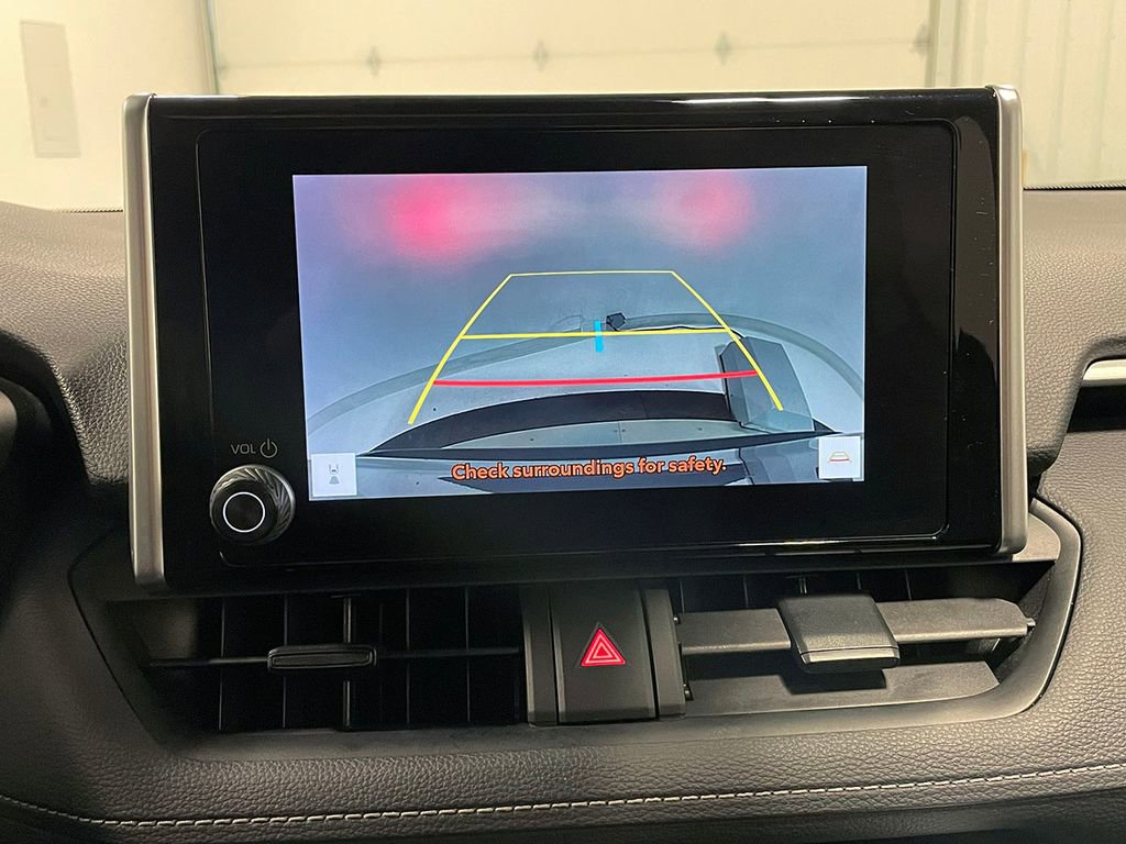 Used 2023 Toyota RAV4 XLE w/ Convenience Package AWD/4WD image 4