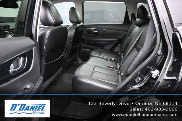 Used 2017 Nissan Rogue SL w/ SL Premium Package AWD/4WD image 36