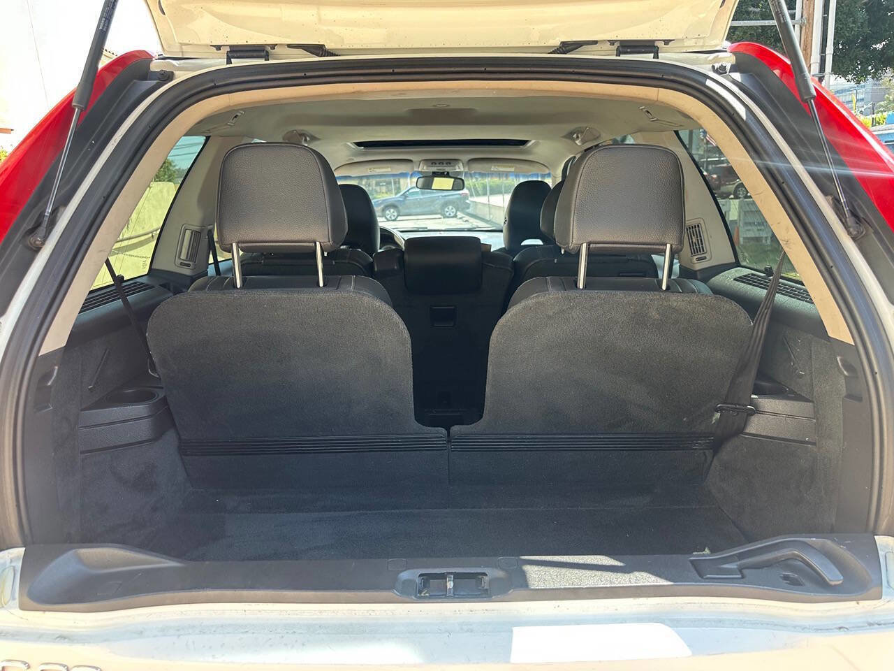 Used 2013 Volvo XC90 3.2 image 17