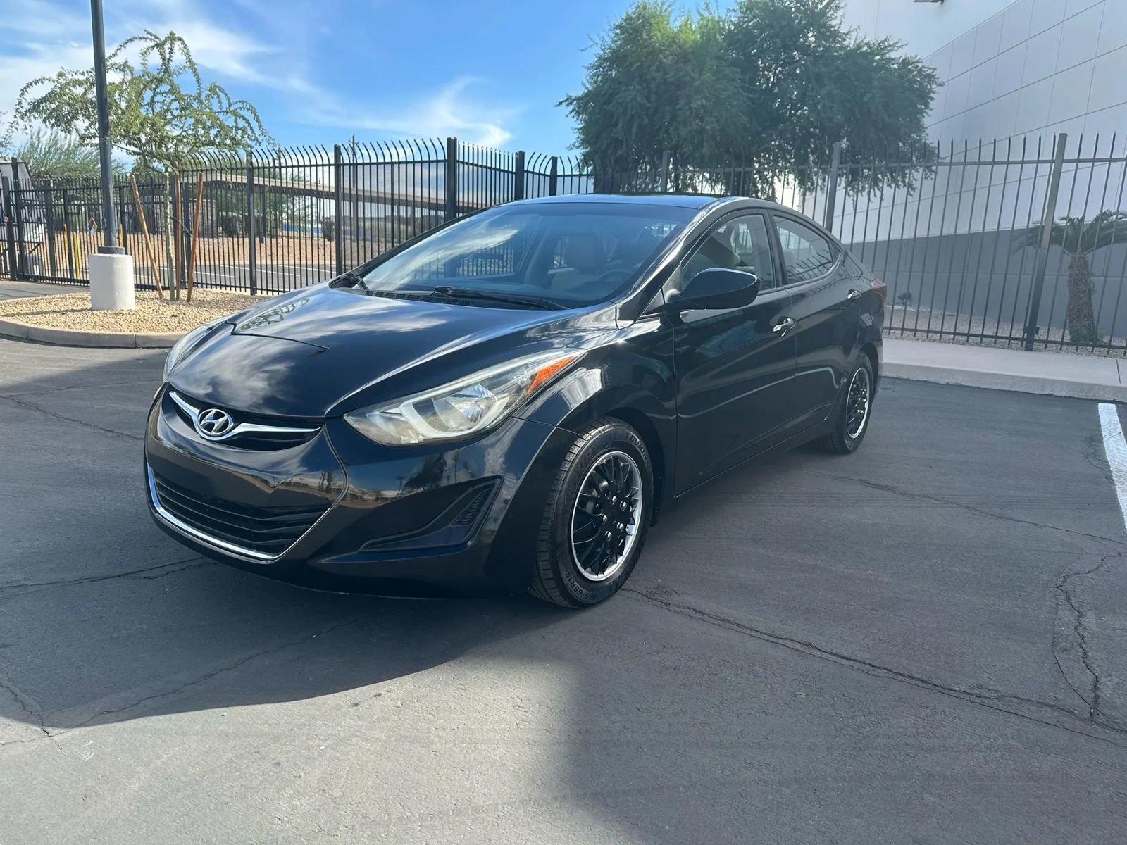 Used 2016 Hyundai Elantra SE