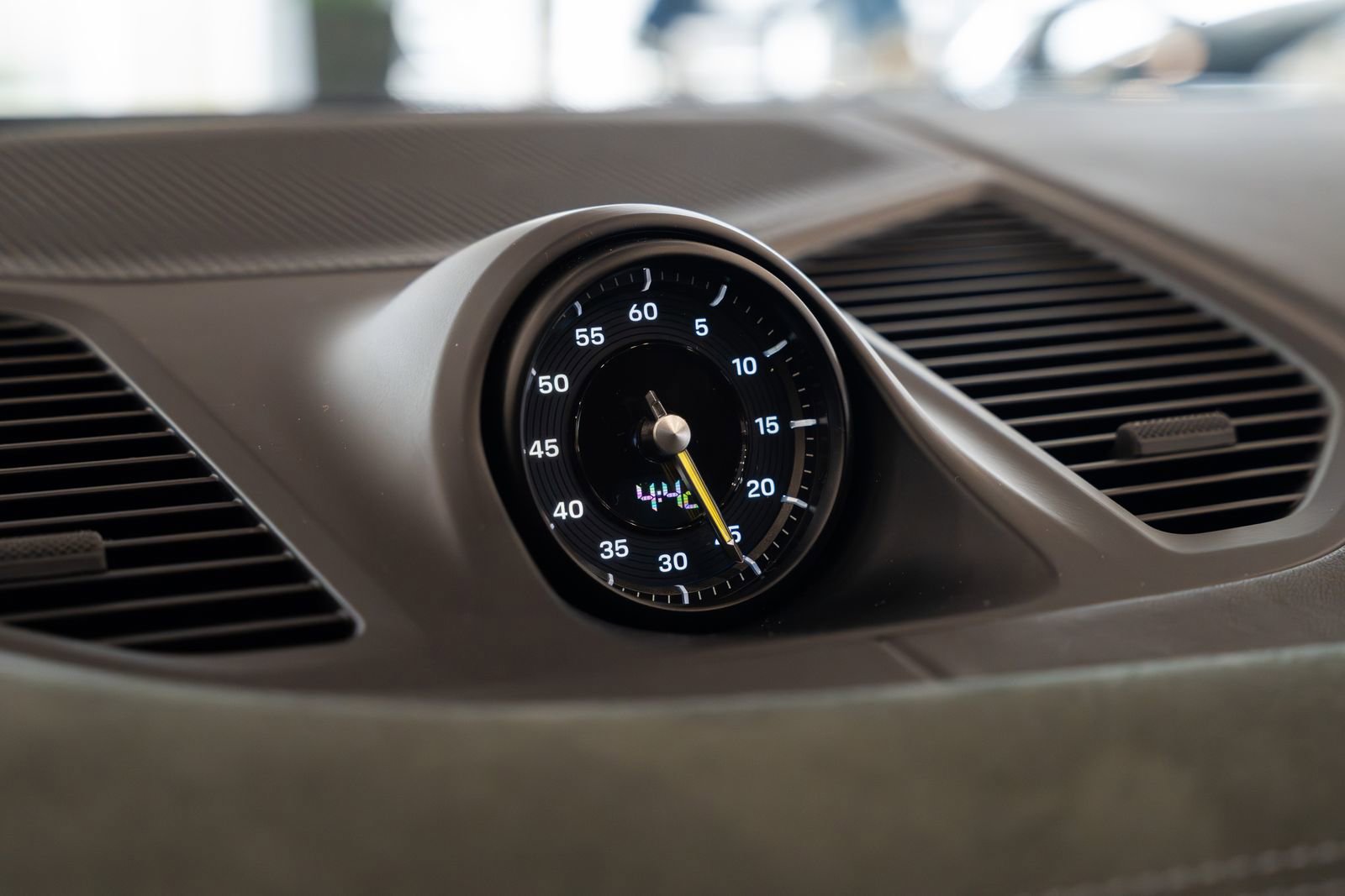 Used 2024 Porsche Cayenne Turbo GT image 16