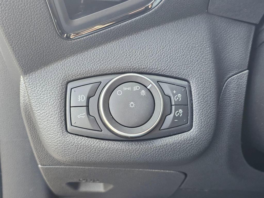 Used 2017 Ford Escape Titanium w/ Equipment Group 301A image 24