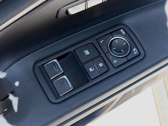 Used 2021 Lexus LC 500 Convertible w/ Touring Package RWD image 21