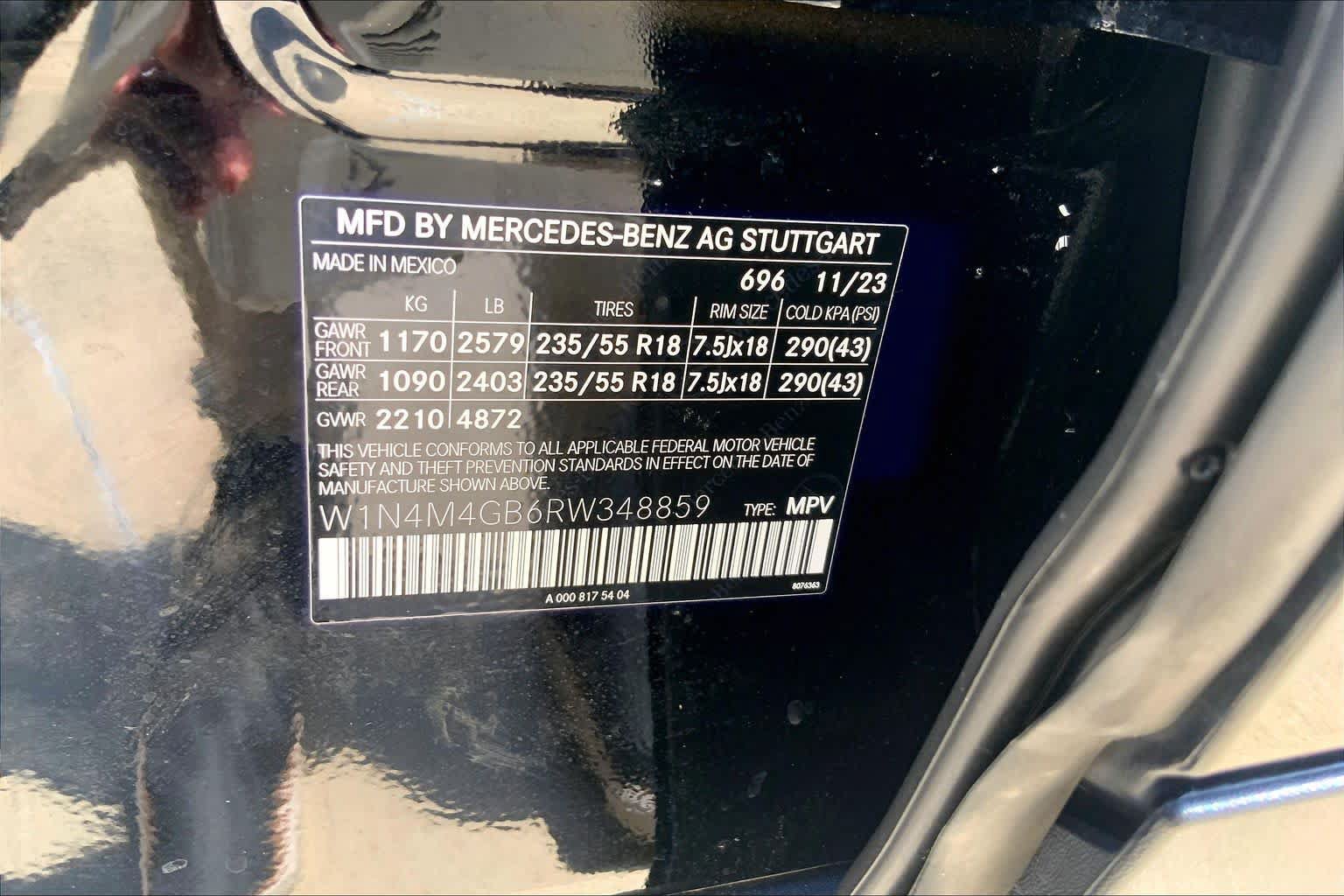 Used 2024 Mercedes-Benz GLB 250 image 32