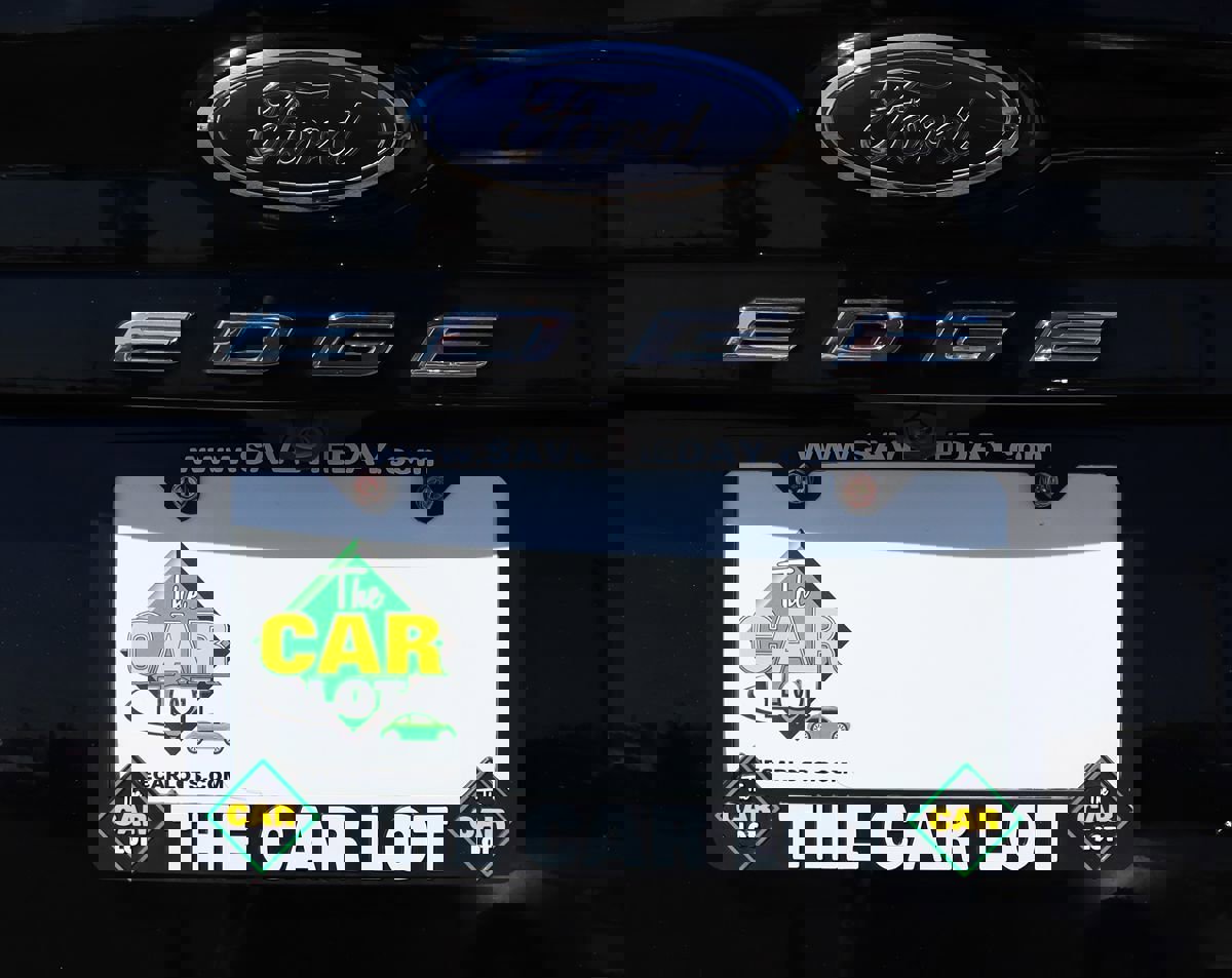 Used 2024 Ford Edge SEL image 21