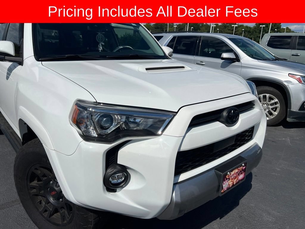 Used 2023 Toyota 4Runner TRD Off-Road Premium w/ Moonroof Package AWD/4WD image 6