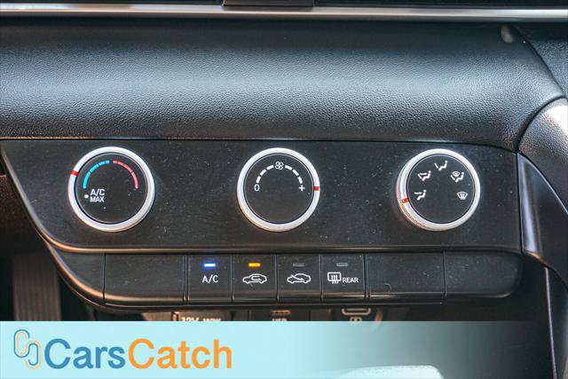 Used 2023 Hyundai Elantra SE FWD image 28