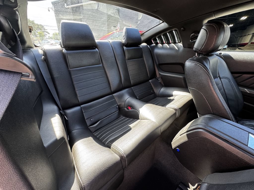 Used 2012 Ford Mustang GT Premium w/ Security Pkg RWD image 14