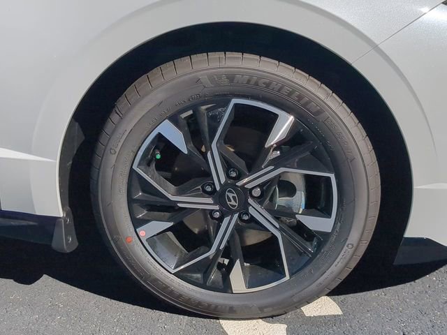 Certified 2025 Hyundai Sonata SEL image 10