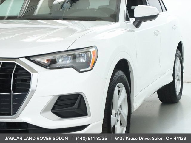 Used 2020 Audi Q3 2.0T Premium AWD/4WD image 14