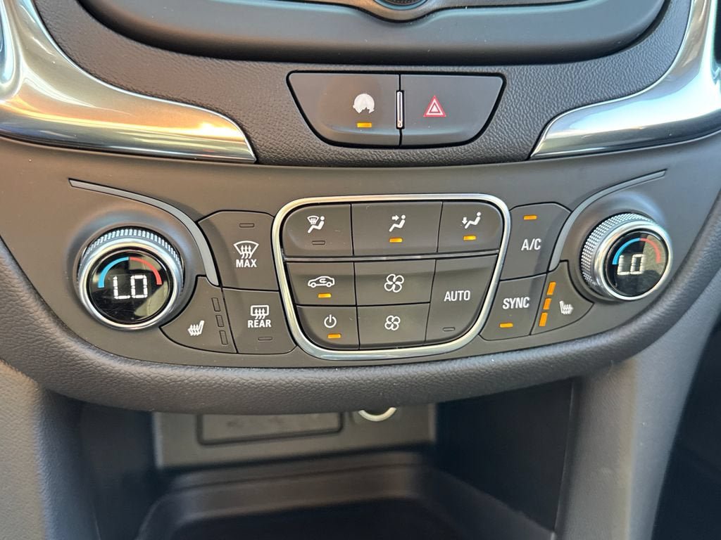 Used 2022 Chevrolet Equinox LT FWD image 21