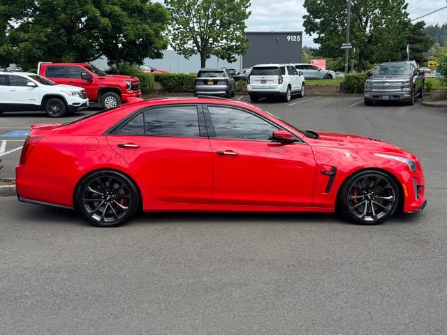Used 2019 Cadillac CTS V w/ Luxury Package RWD image 8