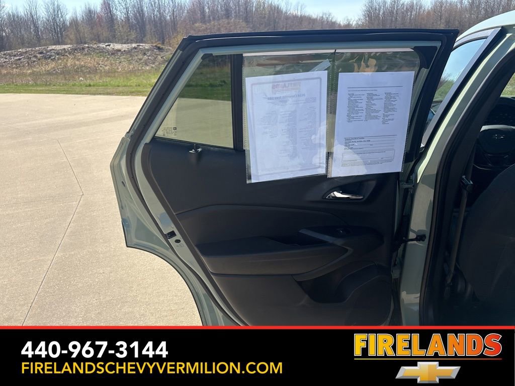 Certified 2024 Chevrolet Trax RS w/ Driver Confidence Package image 35