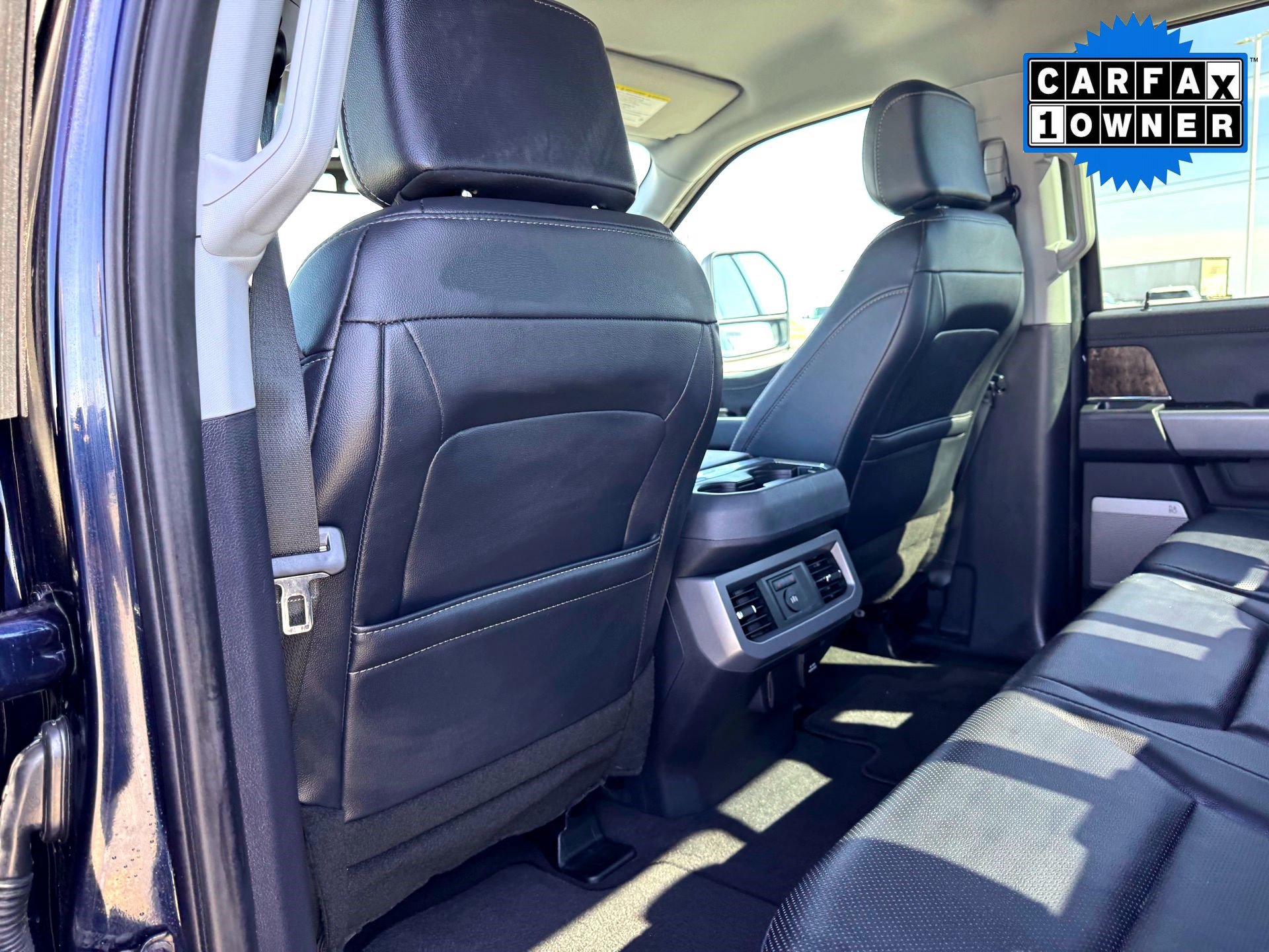 Used 2024 Ford F250 Lariat image 19