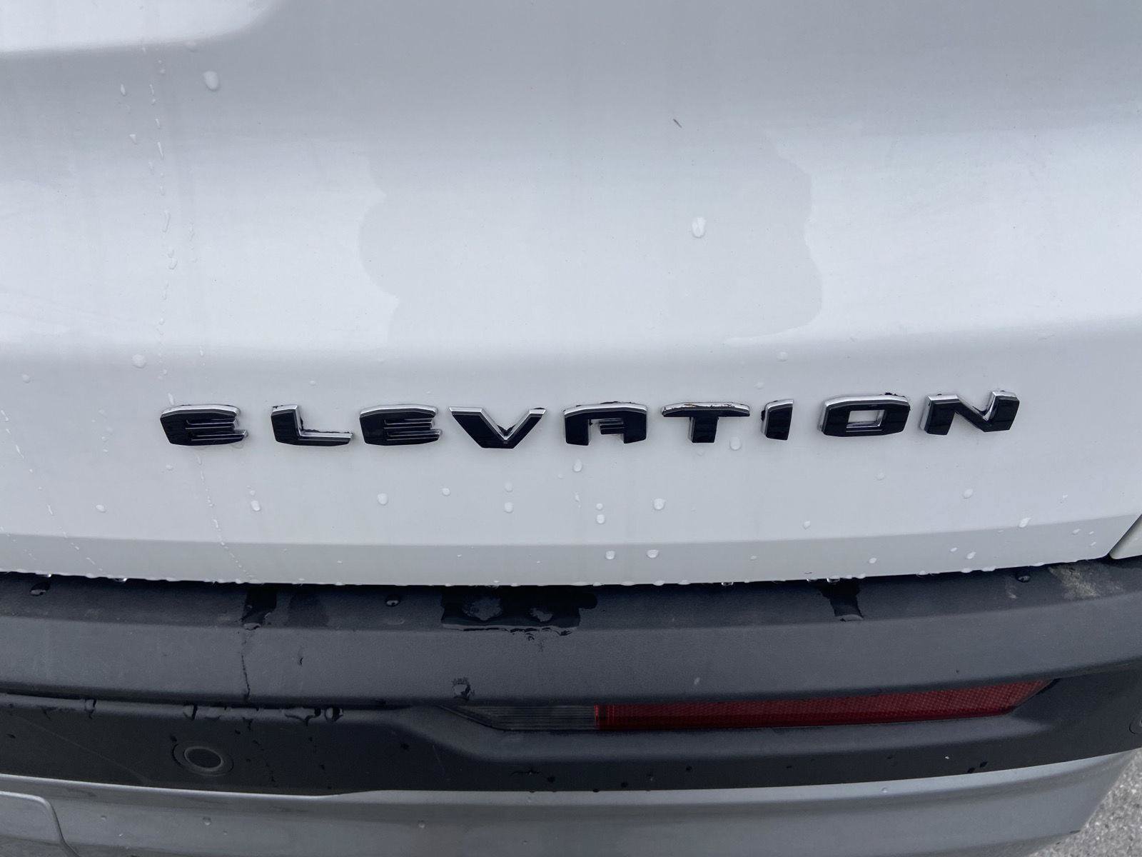 Used 2025 GMC Acadia Elevation AWD/4WD image 15