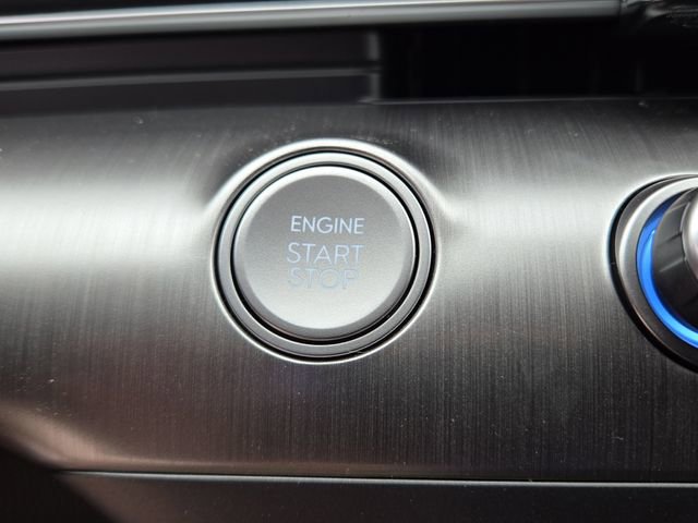 New 2025 Hyundai Kona SEL image 10