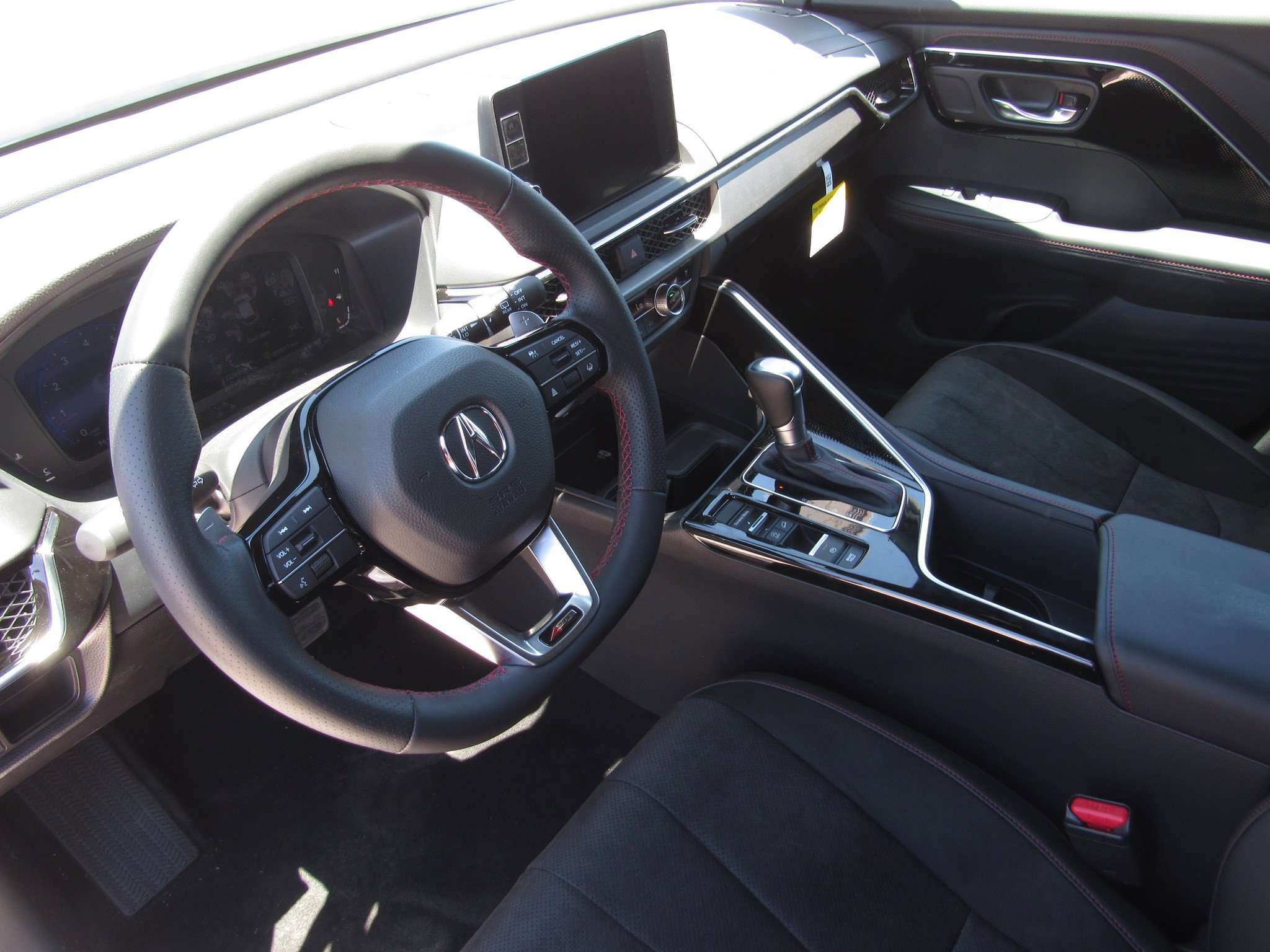 Certified 2025 Acura ADX A-Spec AWD/4WD image 18