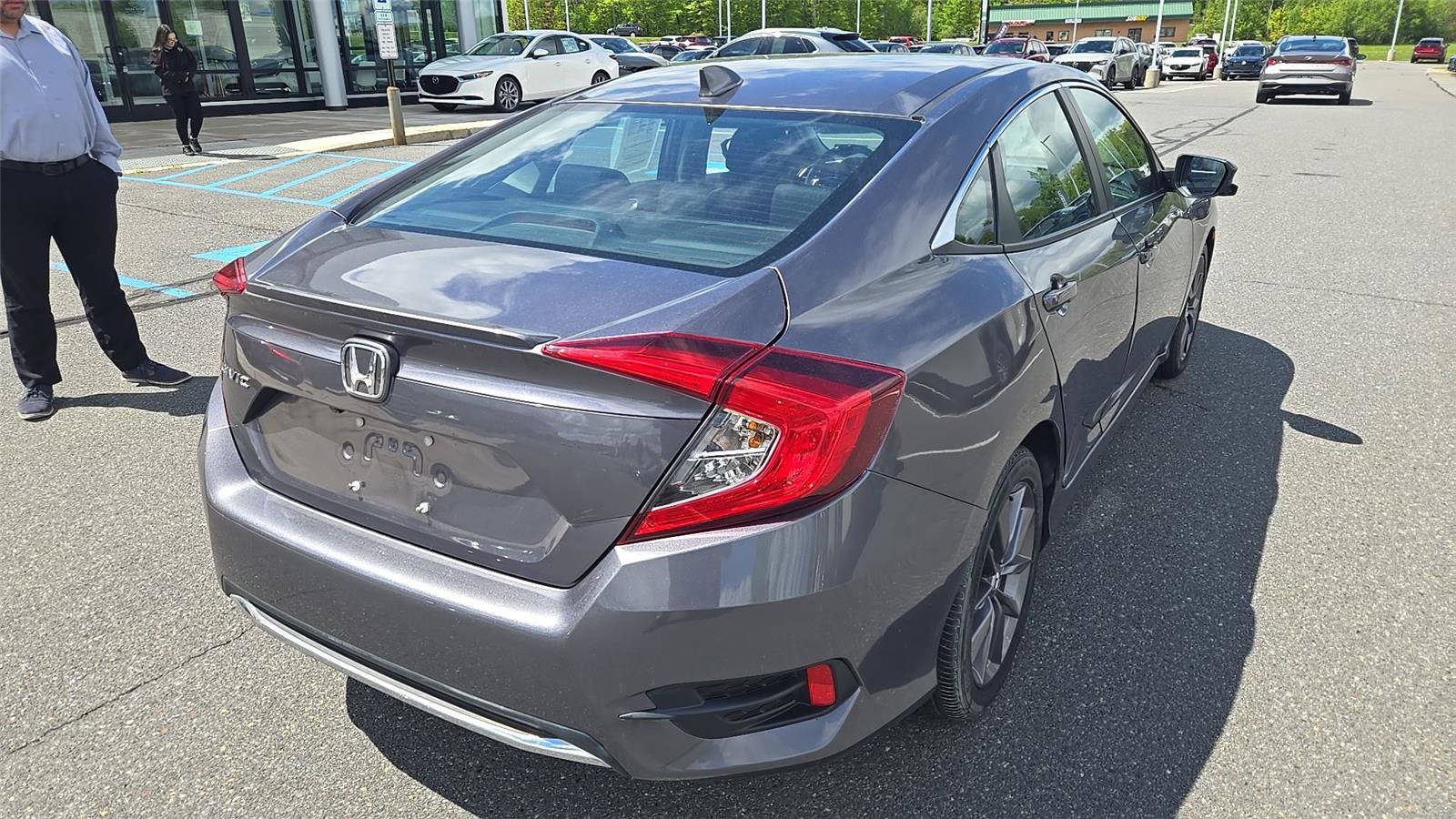 Used 2020 Honda Civic EX image 7