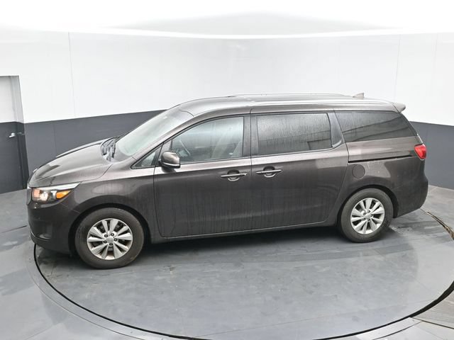 Used 2017 Kia Sedona LX w/ LX Essentials Premium Package FWD image 20