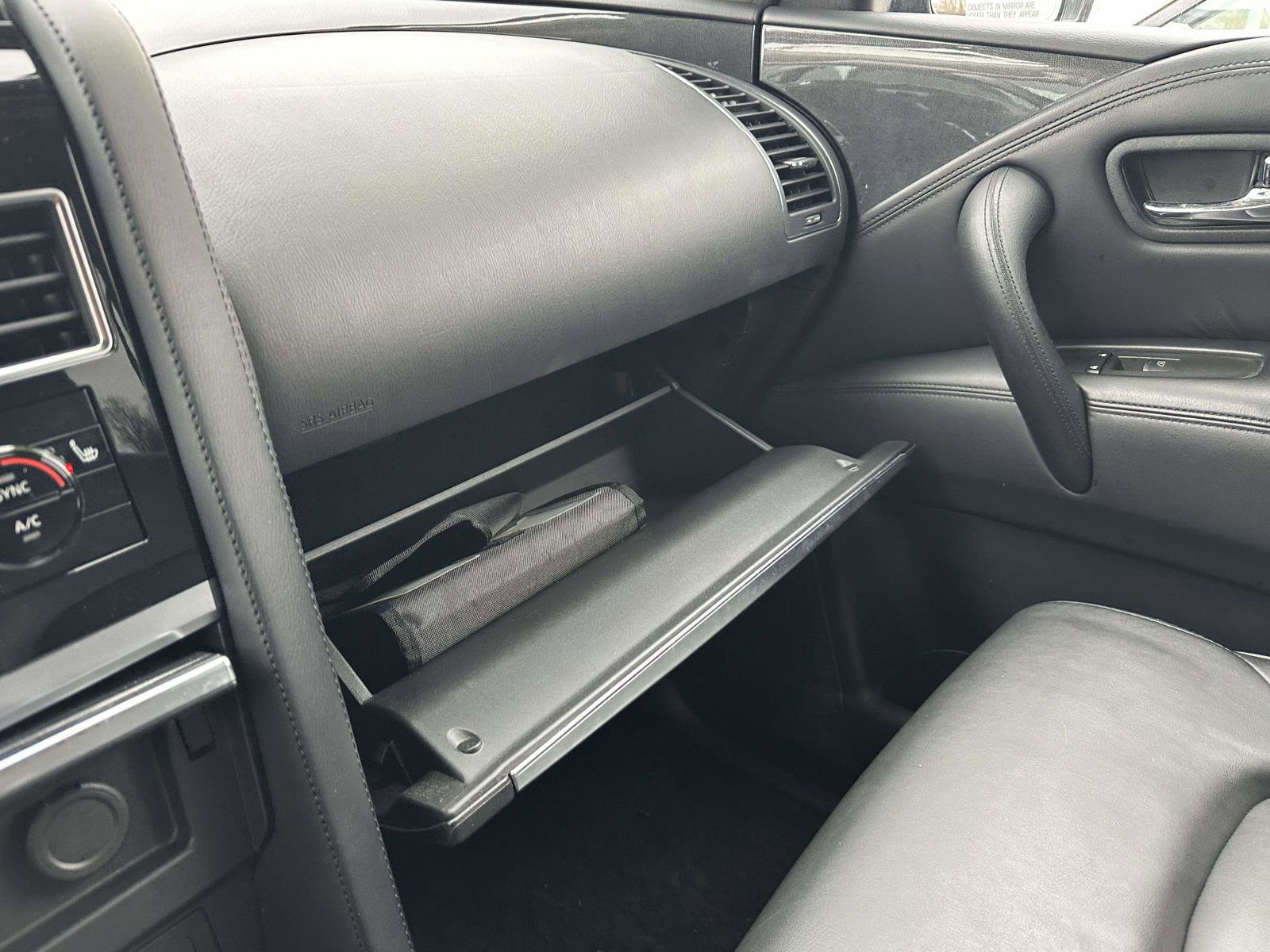 Used 2024 Nissan Armada SV image 18