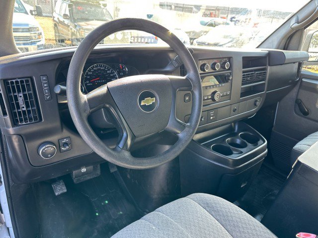 Used 2012 Chevrolet Express 2500 image 28
