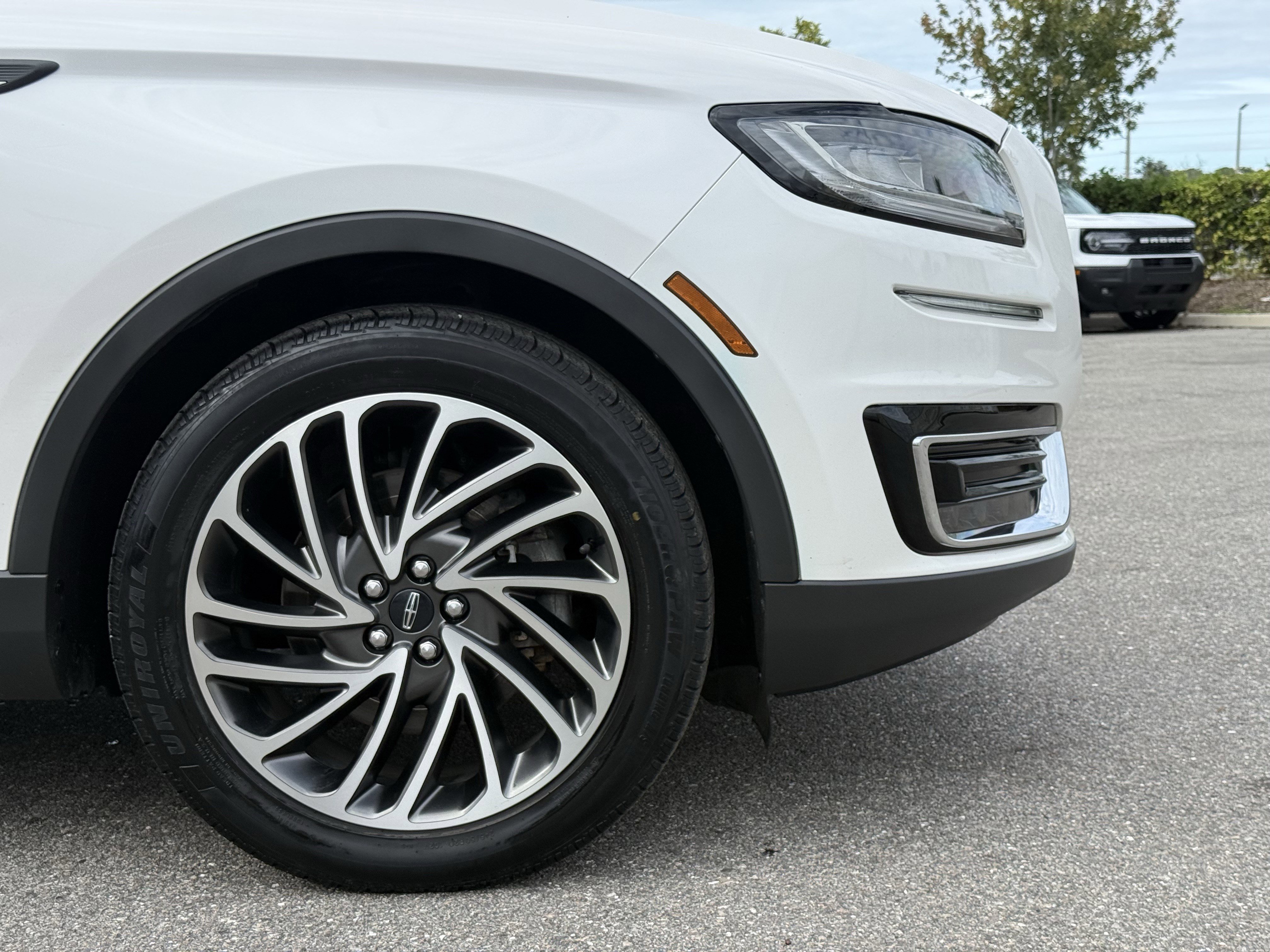 Used 2019 Lincoln Nautilus Reserve w/ Cargo Utility Package image 11