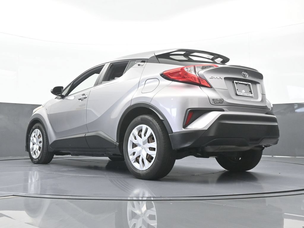 Used 2019 Toyota C-HR LE FWD image 51