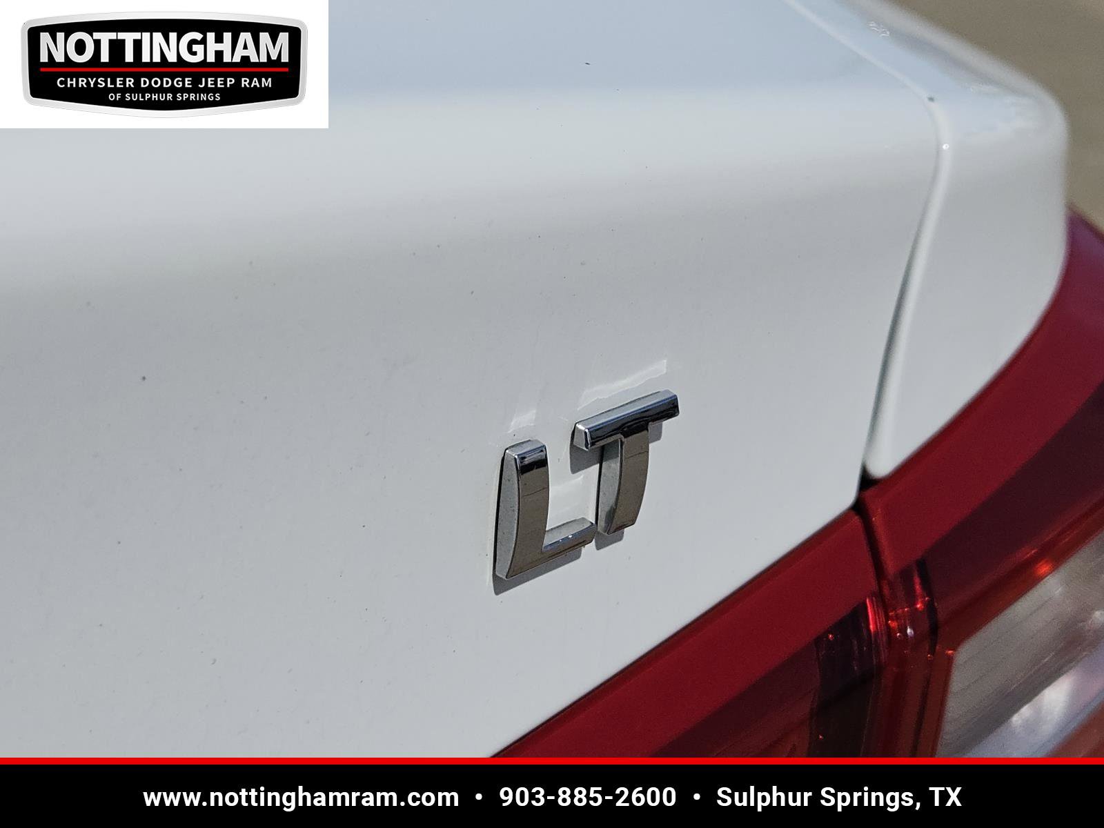 Used 2025 Chevrolet Malibu LT image 8