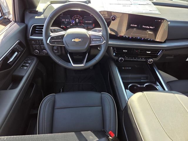 New 2026 Chevrolet Suburban Premier w/ Sun And Tow Package AWD/4WD image 9