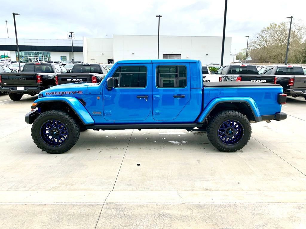 Used 2022 Jeep Gladiator Mojave w/ LED Lighting Group AWD/4WD image 8
