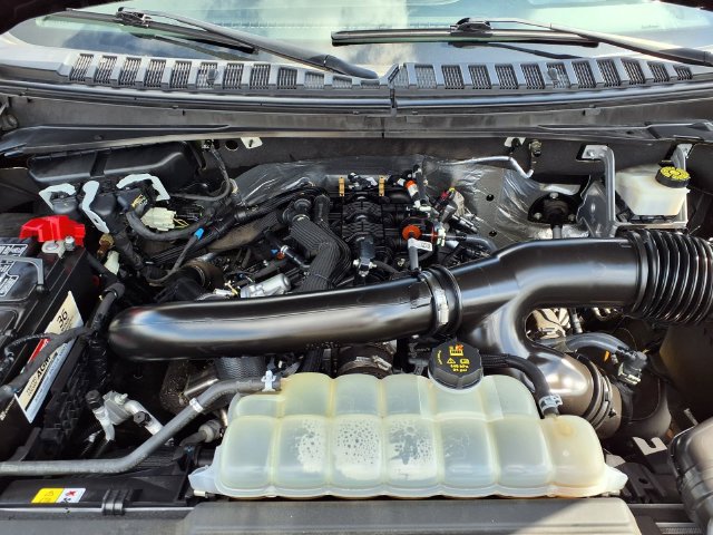 Certified 2023 Lincoln Navigator Reserve RWD image 3