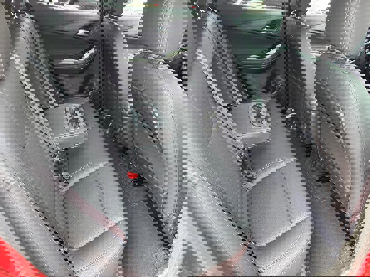 Used 2024 Buick Encore GX Sport Touring w/ Comfort Package image 17