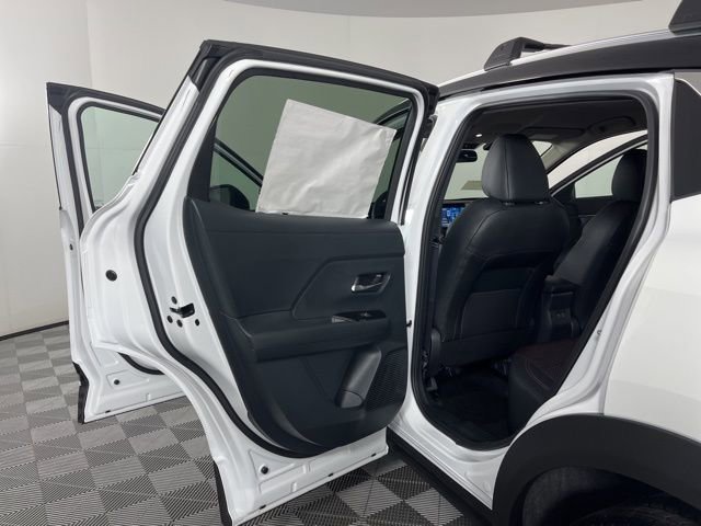 New 2026 Nissan Kicks SR image 42