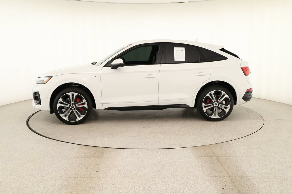 Certified 2024 Audi Q5 2.0T Prestige AWD/4WD image 2