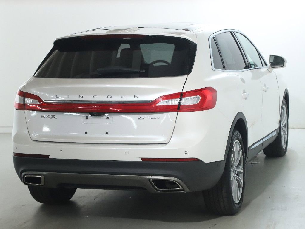 Used 2017 Lincoln MKX Reserve w/ Driver Assistance Package AWD/4WD image 48