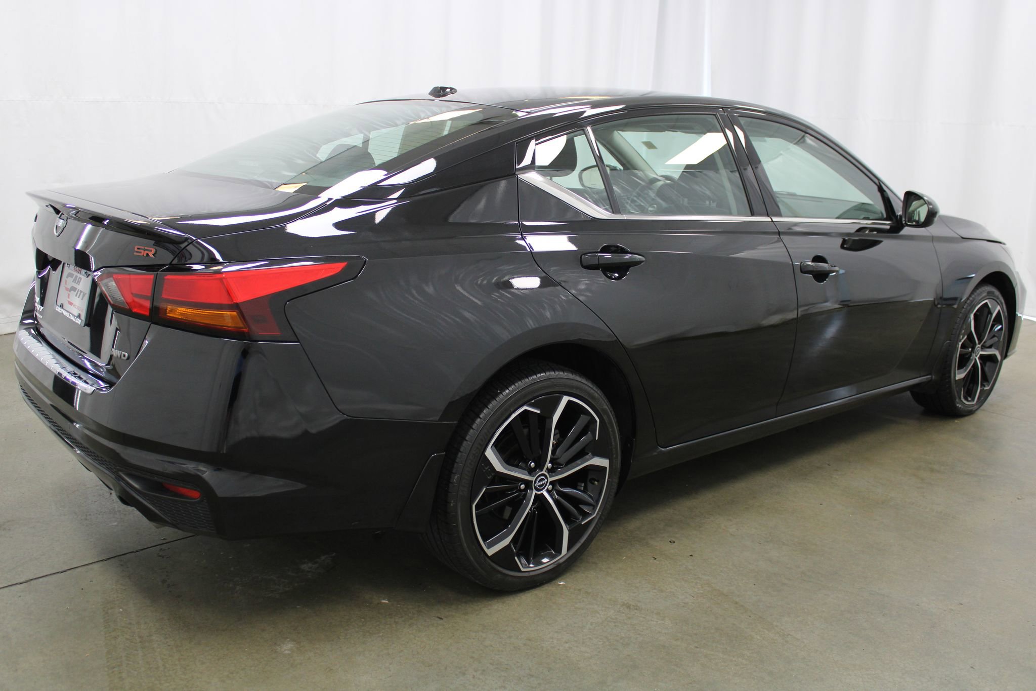 Used 2023 Nissan Altima 2.5 SR image 5