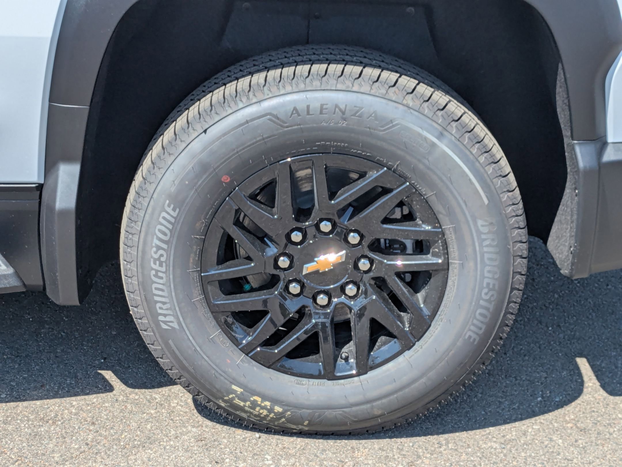 New 2026 Chevrolet Silverado EV LT image 9