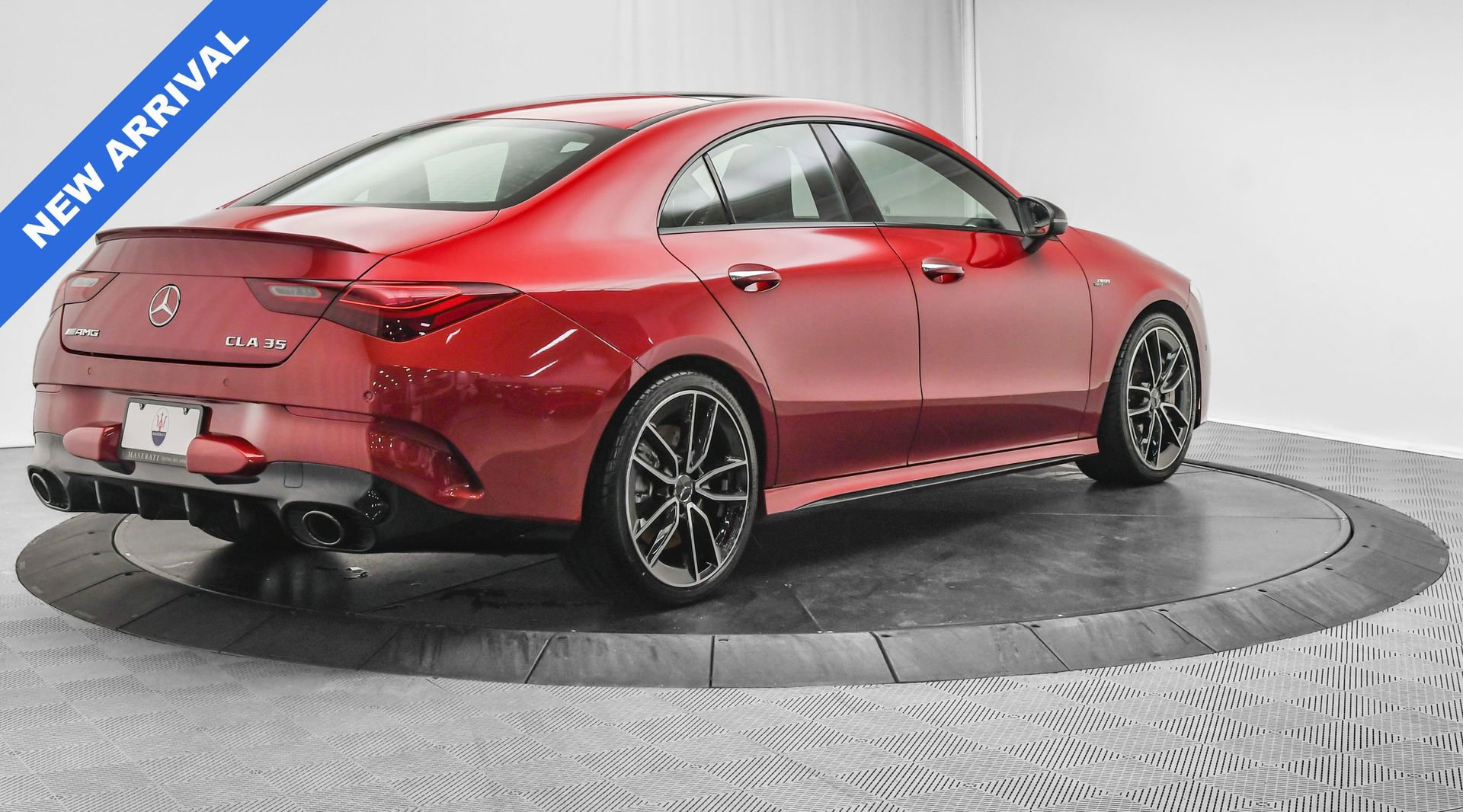 Used 2025 Mercedes-Benz CLA 35 AMG 4MATIC image 8